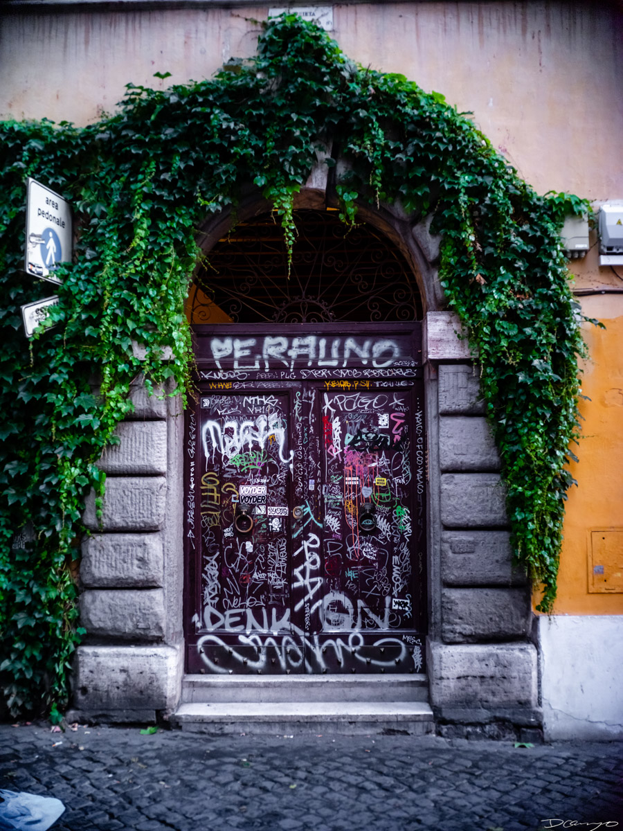 Photos from a trip through Italy in Summer of 2023. Locations include Rome, Florence, Tuscany, Castello di Bossi in Chianti, Siena, San Gimignano, Sirmione on Lake Garda, Bologna, Gudon, Italian Dolomites, Seceda, Cadini di Misurina, and Venice.